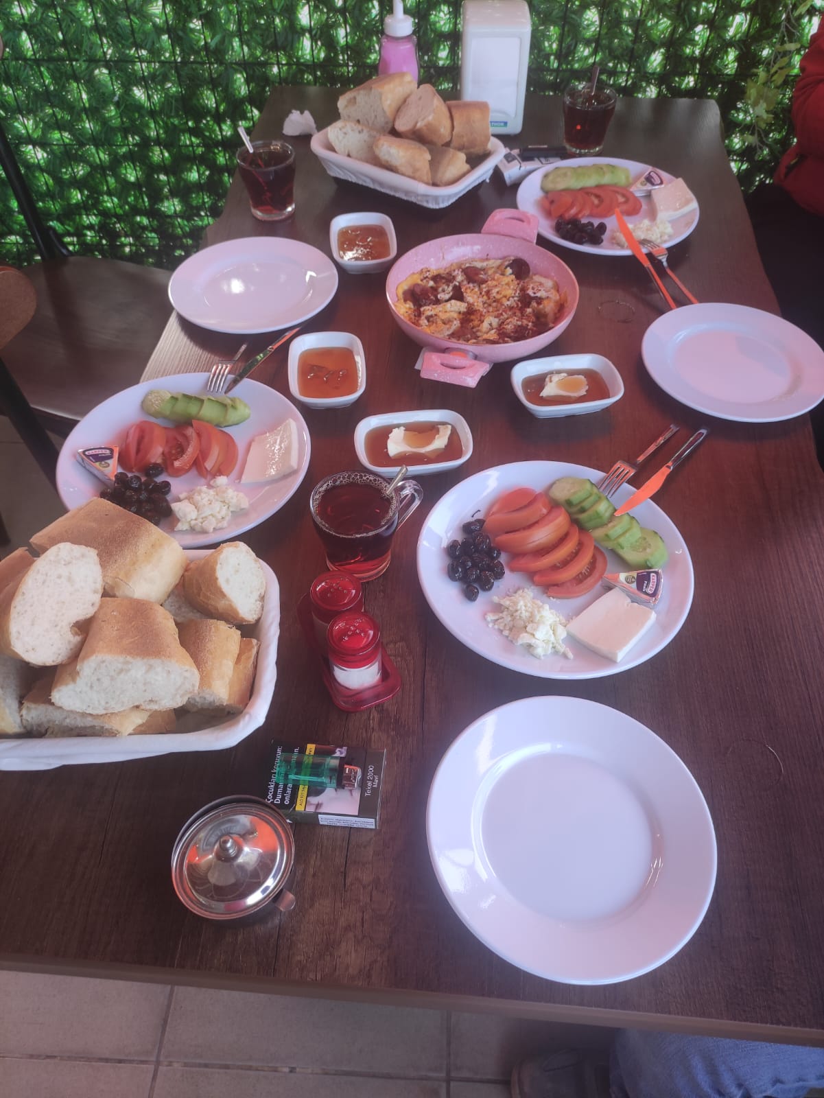 Saray Börek Kahvaltı Cafe